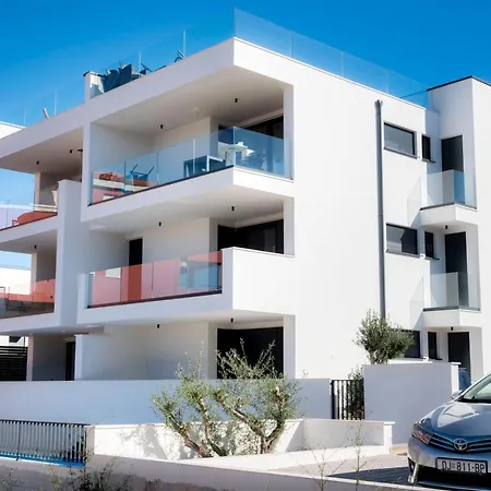 Apartment Luxury Rados *